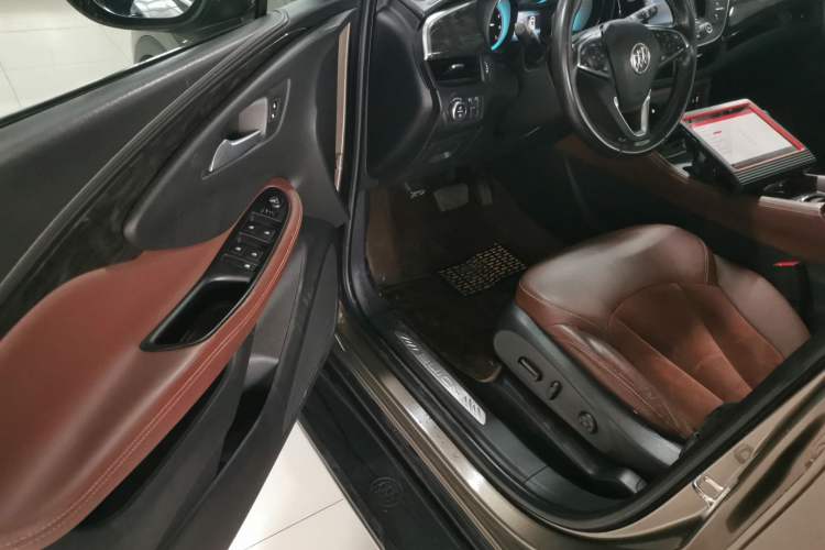 Used Buick Envision 2016 20T Two-Wheel-Drive Elite Model Driver Seat