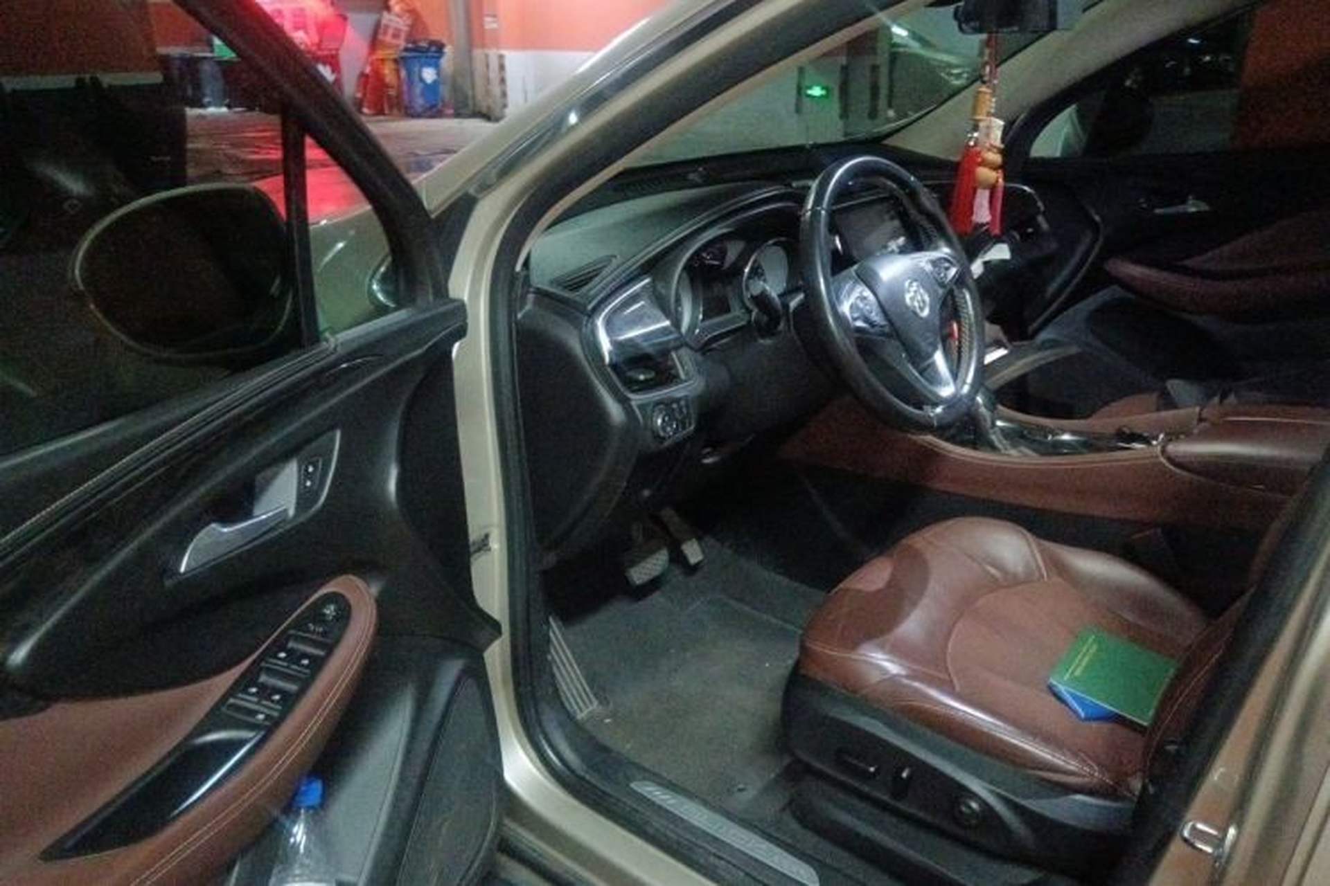 Used Buick Envision 2016 20T Two-Wheel-Drive Elite Model Driver Seat