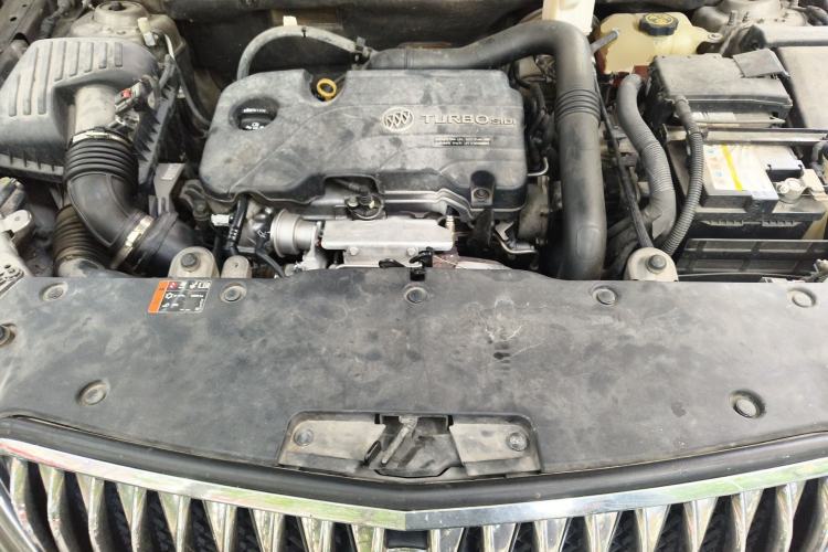 Used Buick Envision 2016 20T Two-Wheel-Drive Elite Model Engine Bay