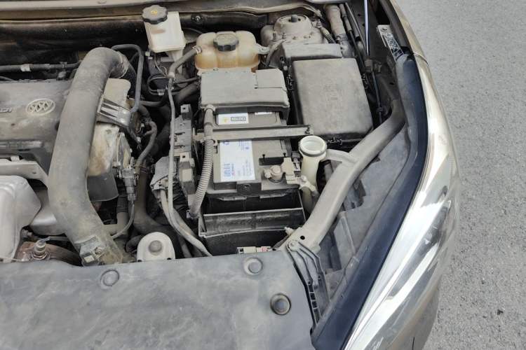 Used Buick Envision 2016 28T Four-Wheel Drive Elite Version Engine Bay Left