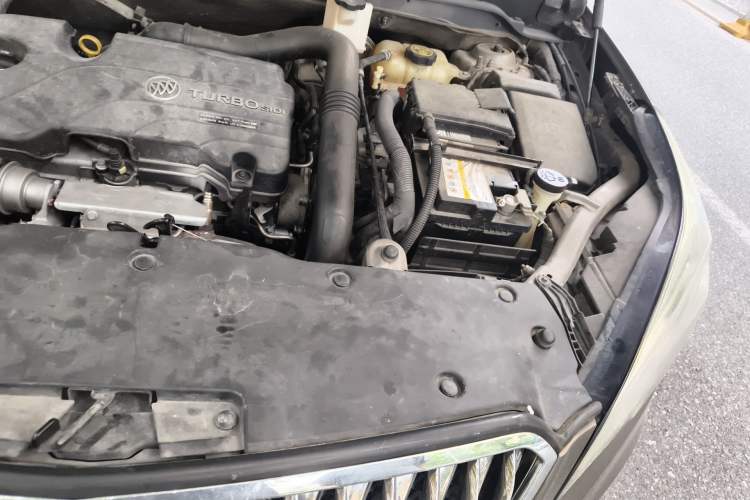 Used Buick Envision 2016 20T Two-Wheel-Drive Elite Model Engine Bay Left