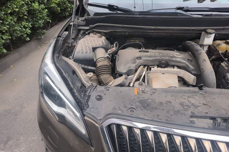 Used Buick Envision 2016 28T Four-Wheel Drive Luxury Model Engine Bay Right