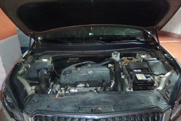 Used Buick Envision 2016 20T Two-Wheel-Drive Elite Model Engine Bay