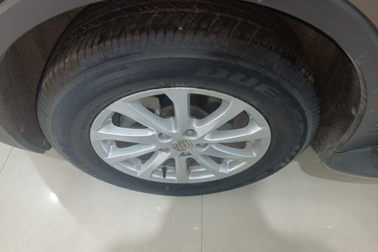 Used Buick Envision 2016 20T Two-Wheel Drive Leading Version Exterior 3