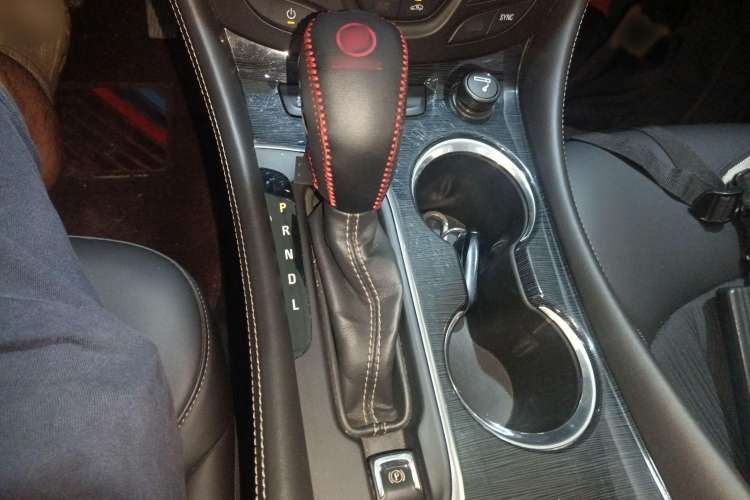 Used Buick Envision 2016 20T Two-Wheel Drive Leading Version Gear Lever
