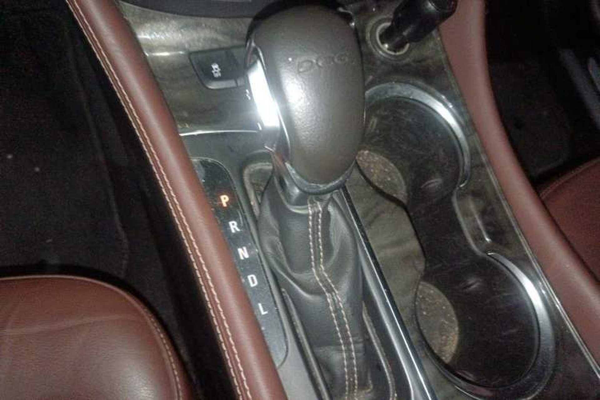 Used Buick Envision 2016 20T Two-Wheel-Drive Elite Model Gear Lever