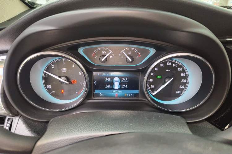 Used Buick Envision 2016 20T Two-Wheel-Drive Elite Model Instrument Cluster
