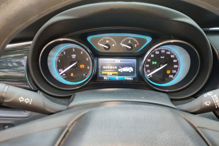 Used Buick Envision 2016 20T Two-Wheel-Drive Elite Model Instrument Cluster