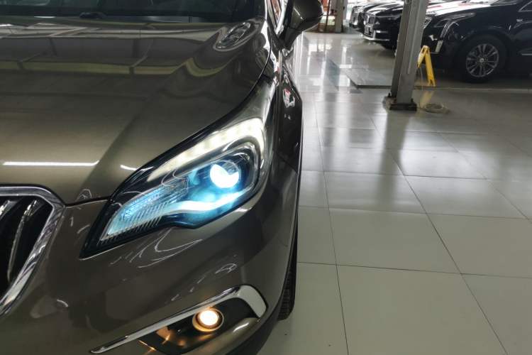 Used Buick Envision 2016 20T Two-Wheel-Drive Elite Model Left Front Headlight