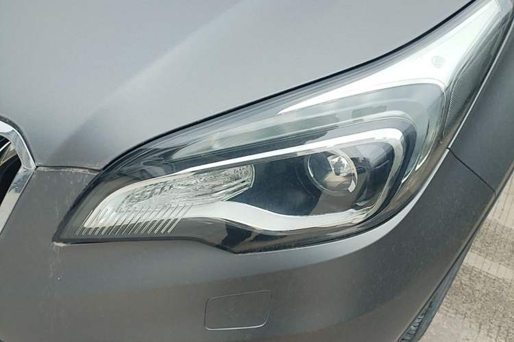 Used Buick Envision 2016 28T Four-Wheel Drive Elite Version Left Front Headlight