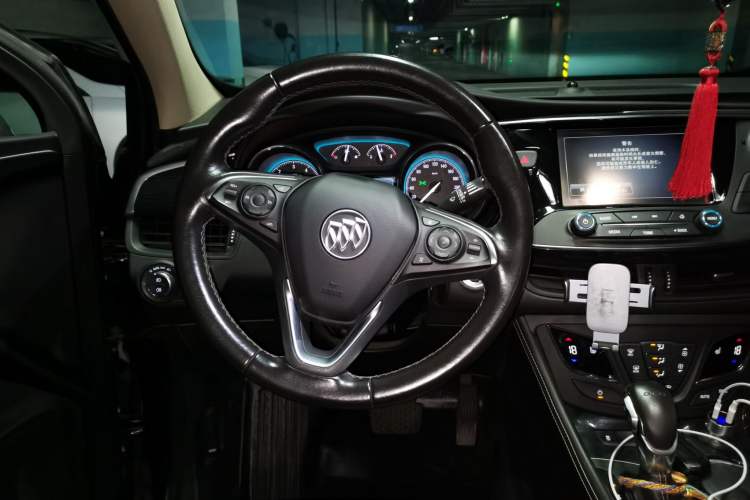Used Buick Envision 2016 20T Two-Wheel-Drive Elite Model Steering Wheel