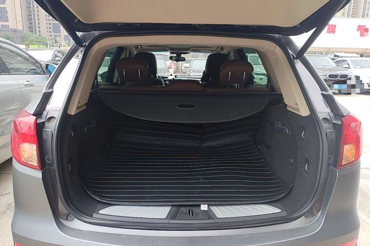Used Buick Envision 2016 28T Four-Wheel Drive Elite Version Trunk