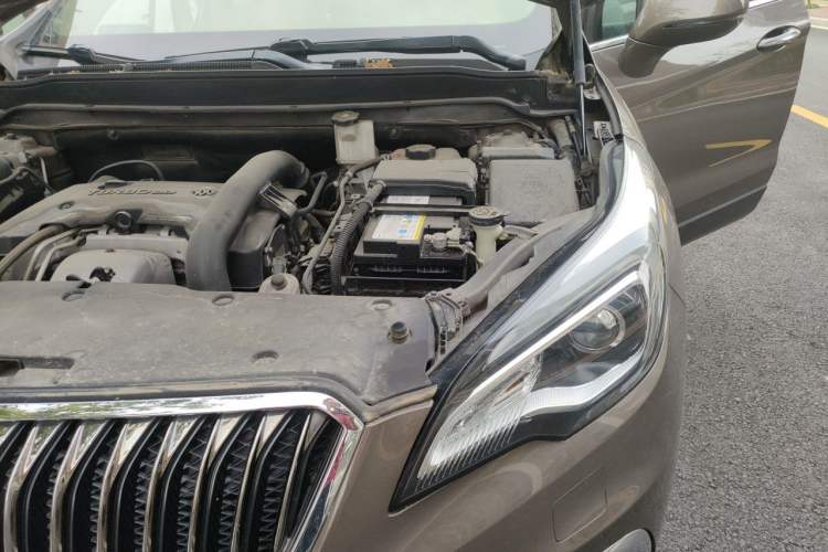 Used Buick Envision 2016 28T Four-Wheel Drive All-Terrain Flagship Edition Engine Bay Left