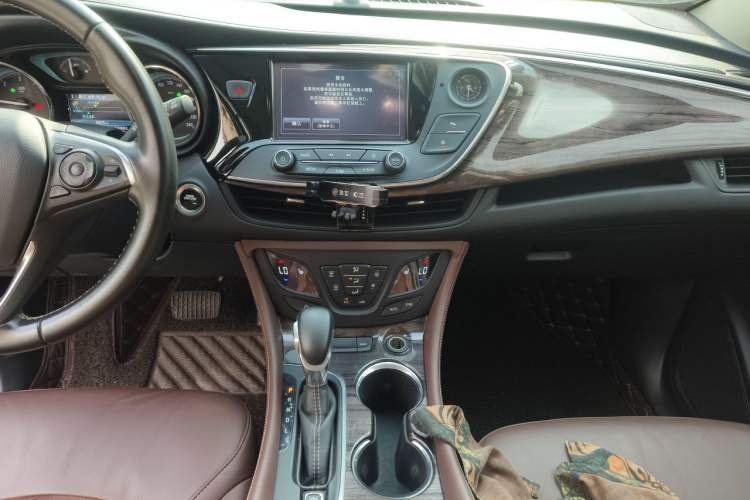 Used Buick Envision 2016 28T Four-Wheel Drive Elite Version Audio And AC Panel