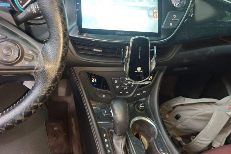 Used Buick Envision 2016 20T Two-Wheel Drive Leading Version Audio And AC Panel