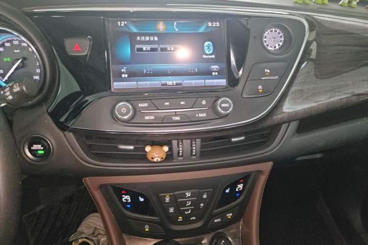 Used Buick Envision 2016 20T Two-Wheel-Drive Elite Model Audio And AC Panel