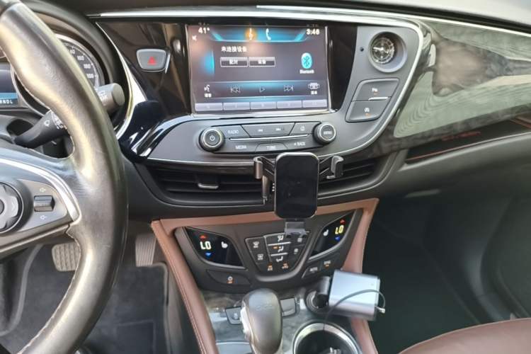 Used Buick Envision 2016 20T Two-Wheel-Drive Elite Model Audio And AC Panel
