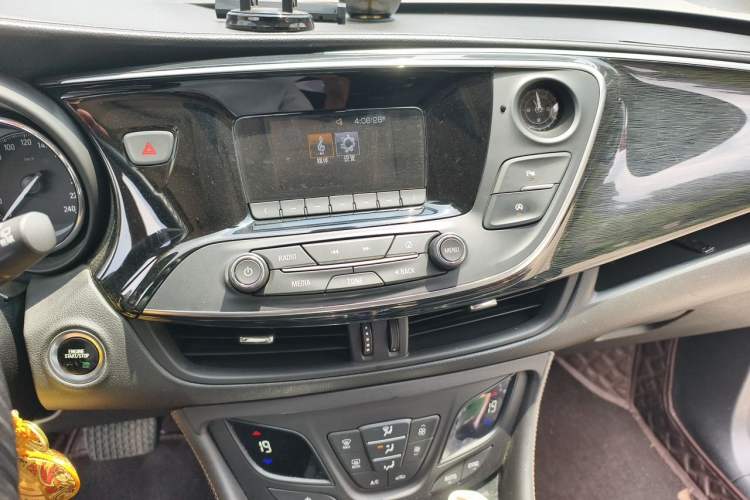 Used Buick Envision 2016 20T Two-Wheel Drive Leading Version Audio And AC Panel