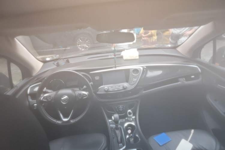 Used Buick Envision 2016 28T Four-Wheel Drive Elite Version Center Console