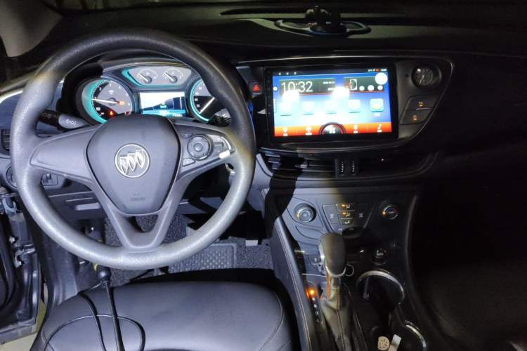 Used Buick Envision 2016 20T Two-Wheel Drive Leading Version Center Console