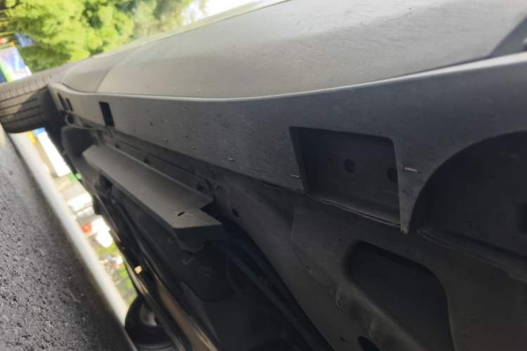 Used Buick Envision 2016 28T Four-Wheel Drive Elite Version Chassis Front Right