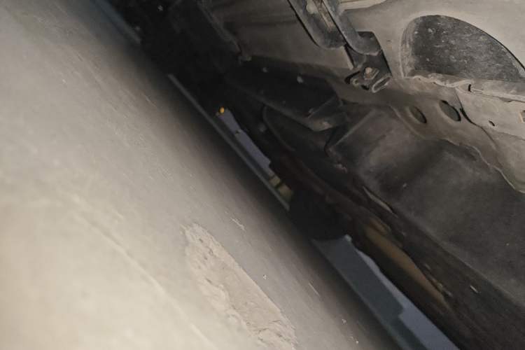 Used Buick Envision 2016 28T Four-Wheel Drive Luxury Model Chassis Rear Left