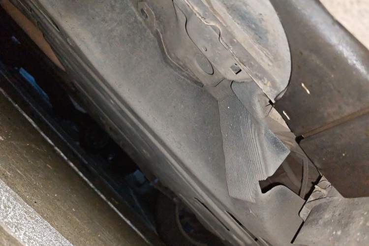 Used Buick Envision 2016 20T Two-Wheel-Drive Elite Model Chassis Rear Left