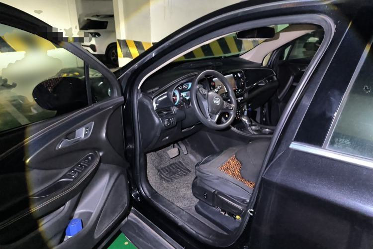 Used Buick Envision 2016 20T Two-Wheel Drive Leading Version Driver Seat