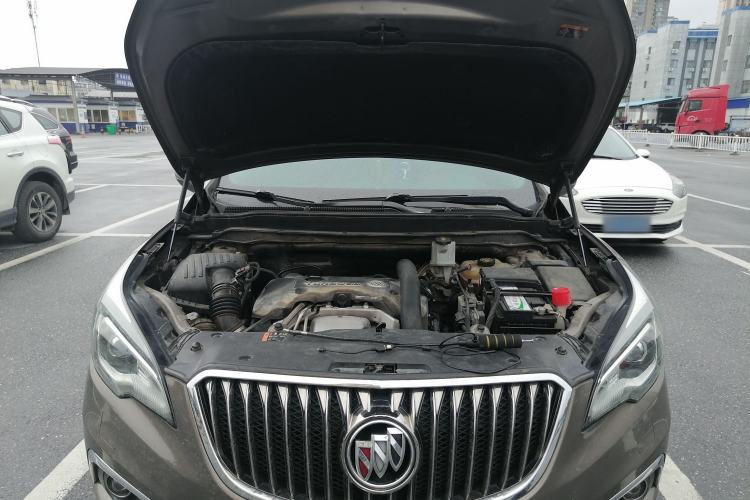 Used Buick Envision 2016 28T Four-Wheel Drive Elite Version Engine Bay