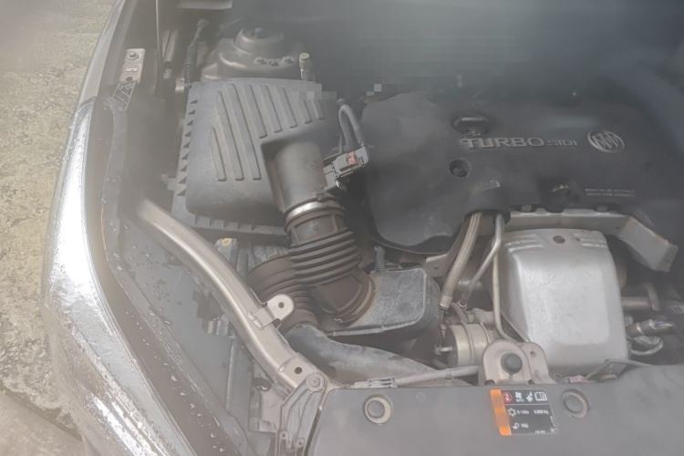 Used Buick Envision 2016 28T Four-Wheel Drive Elite Version Engine Bay Right