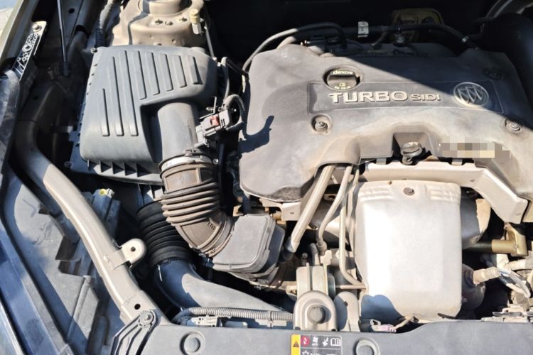 Used Buick Envision 2016 28T Four-Wheel Drive Luxury Model Engine Bay Right