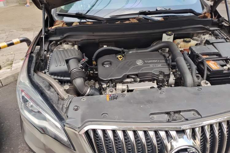 Used Buick Envision 2016 20T Two-Wheel-Drive Elite Model Engine Bay Right