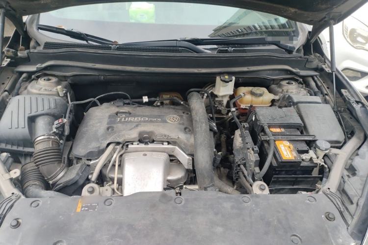 Used Buick Envision 2016 28T Four-Wheel Drive Luxury Model Engine Bay