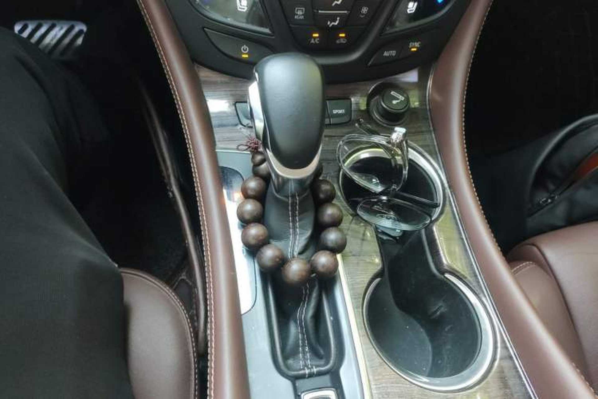 Used Buick Envision 2016 28T Four-Wheel Drive Luxury Model Gear Lever