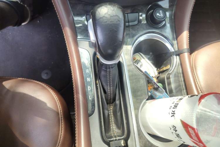 Used Buick Envision 2016 20T Two-Wheel-Drive Elite Model Gear Lever