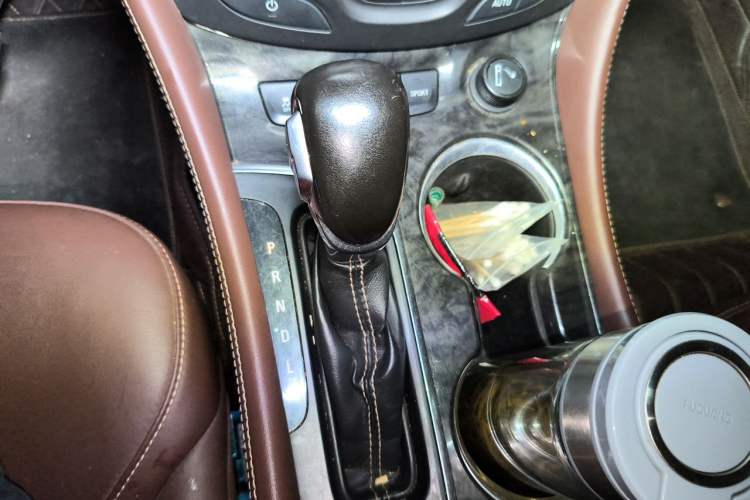 Used Buick Envision 2016 28T Four-Wheel Drive Elite Version Gear Lever