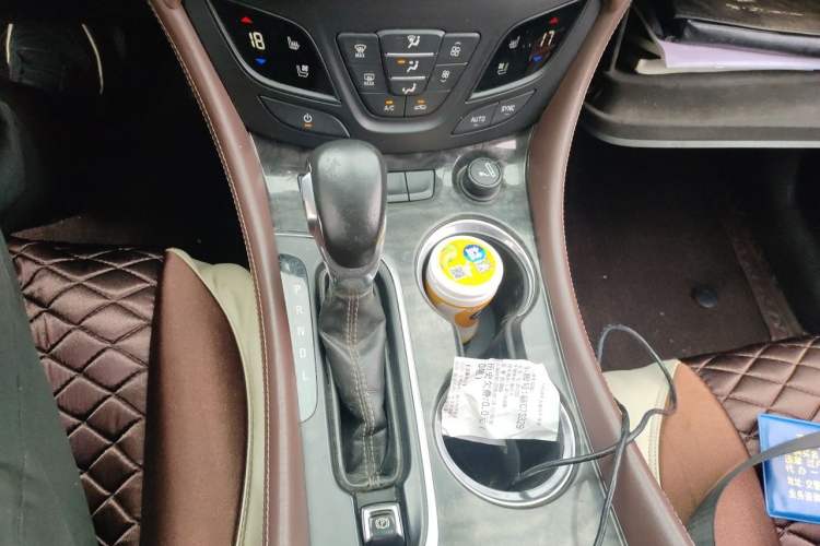 Used Buick Envision 2016 28T Four-Wheel Drive Luxury Model Gear Lever