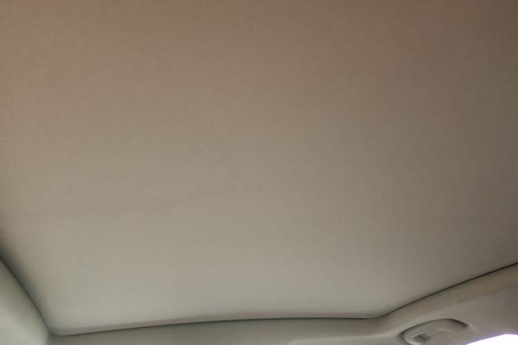 Used Buick Envision 2016 20T Two-Wheel-Drive Elite Model Headliner