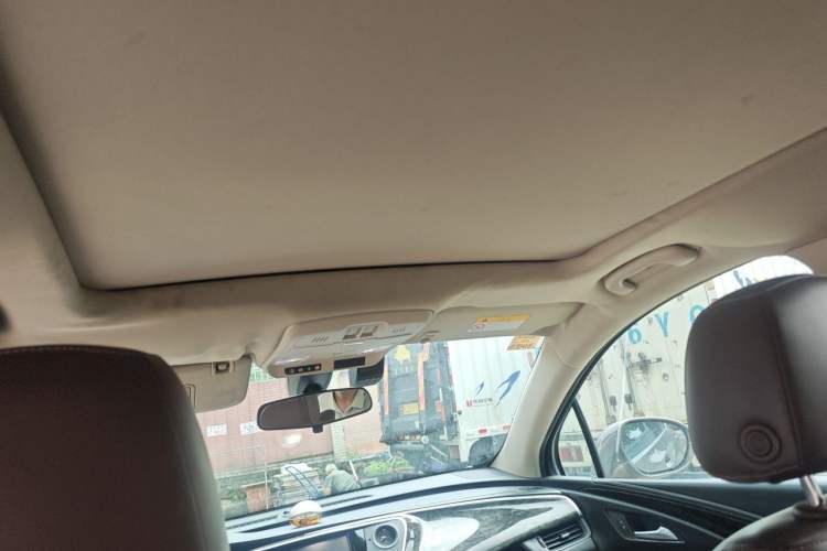 Used Buick Envision 2016 20T Four-Wheel Drive Elite Model Headliner