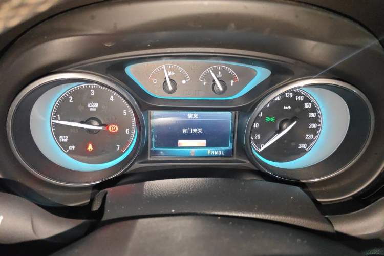 Used Buick Envision 2016 20T Two-Wheel-Drive Elite Model Instrument Cluster