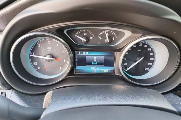 Used Buick Envision 2016 20T Two-Wheel-Drive Elite Model Instrument Cluster