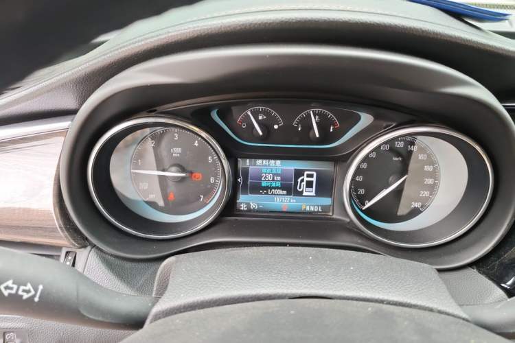 Used Buick Envision 2016 28T Four-Wheel Drive Elite Version Instrument Cluster