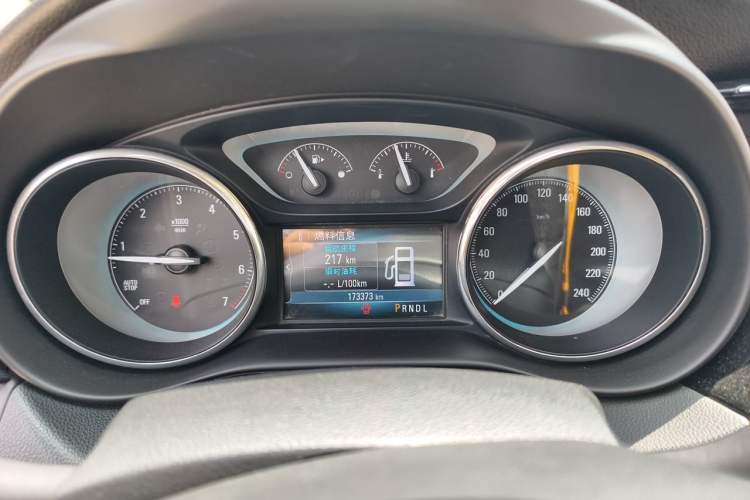 Used Buick Envision 2016 20T Two-Wheel Drive Leading Version Instrument Cluster