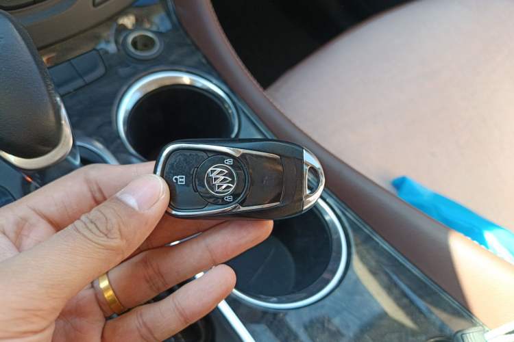 Used Buick Envision 2016 20T Two-Wheel-Drive Elite Model Interior 1
