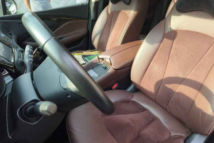Used Buick Envision 2016 28T Four-Wheel Drive Elite Version Left Front Seat
