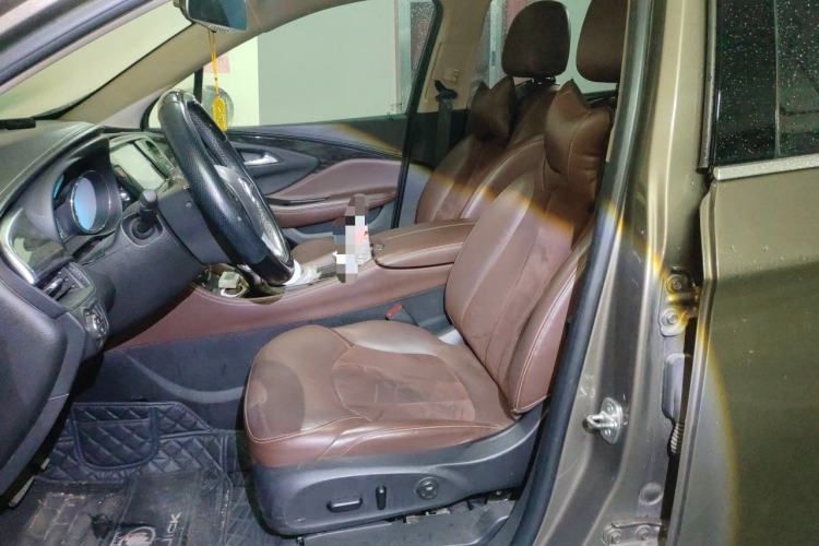 Used Buick Envision 2016 20T Two-Wheel-Drive Elite Model Left Front Seat