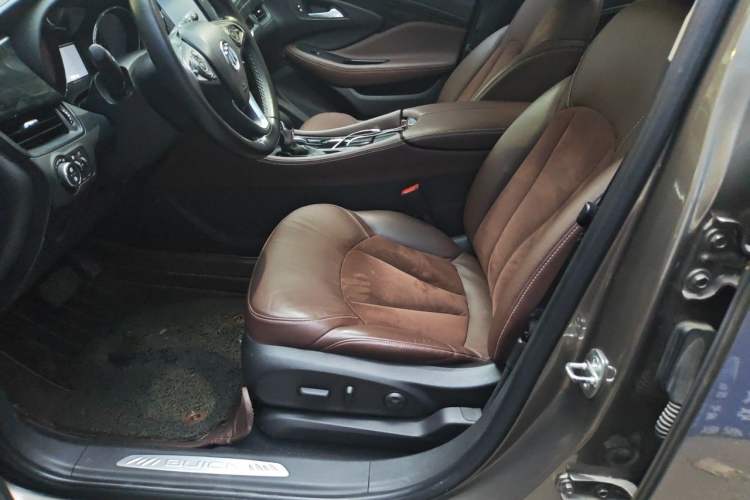 Used Buick Envision 2016 20T Two-Wheel-Drive Elite Model Left Front Seat