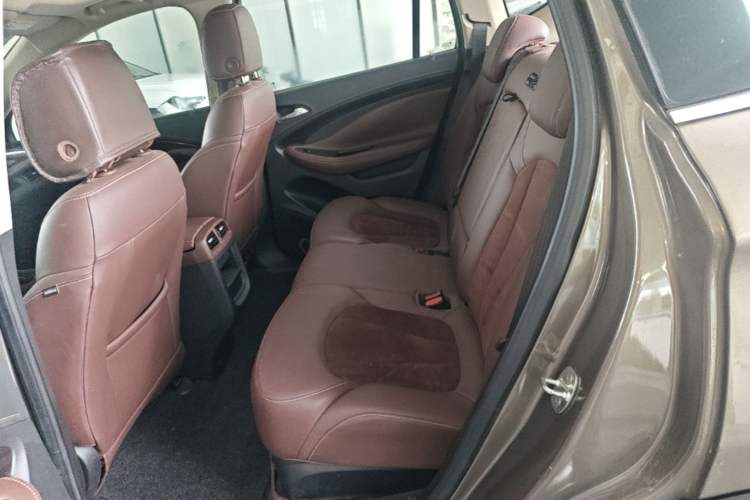 Used Buick Envision 2016 20T Two-Wheel-Drive Elite Model Left Rear Seat