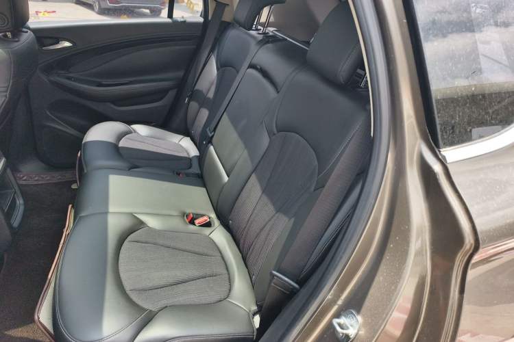 Used Buick Envision 2016 20T Two-Wheel Drive Leading Version Left Rear Seat