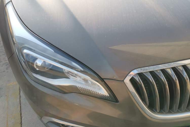Used Buick Envision 2016 20T Two-Wheel Drive Leading Version Right Front Headlight
